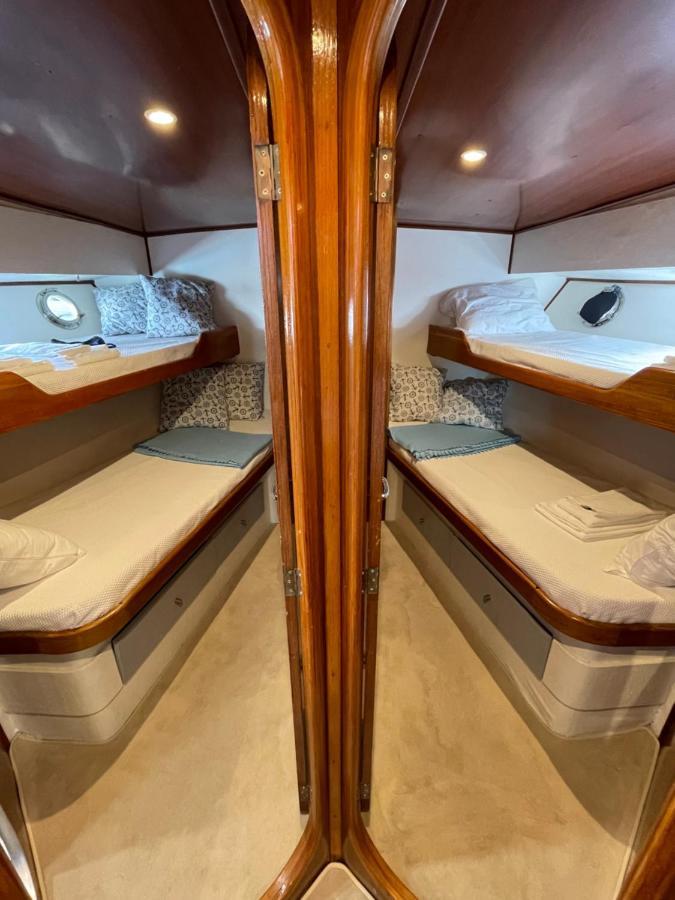 Infantman Yatch Hotel Vila Nova de Gaia Luaran gambar